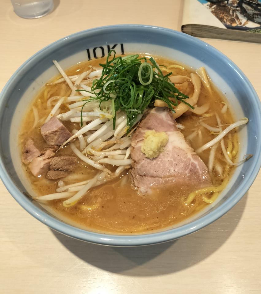 NowLoading...